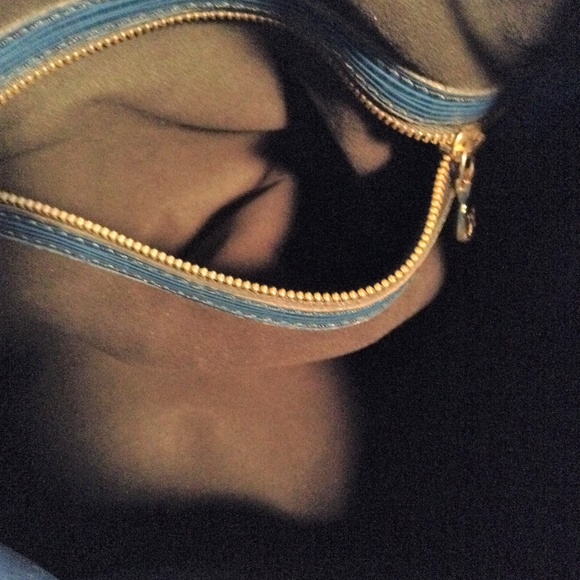 Authentic Large Louis Vuitton Noe Epi Leather Blue - Picture 5 of 8